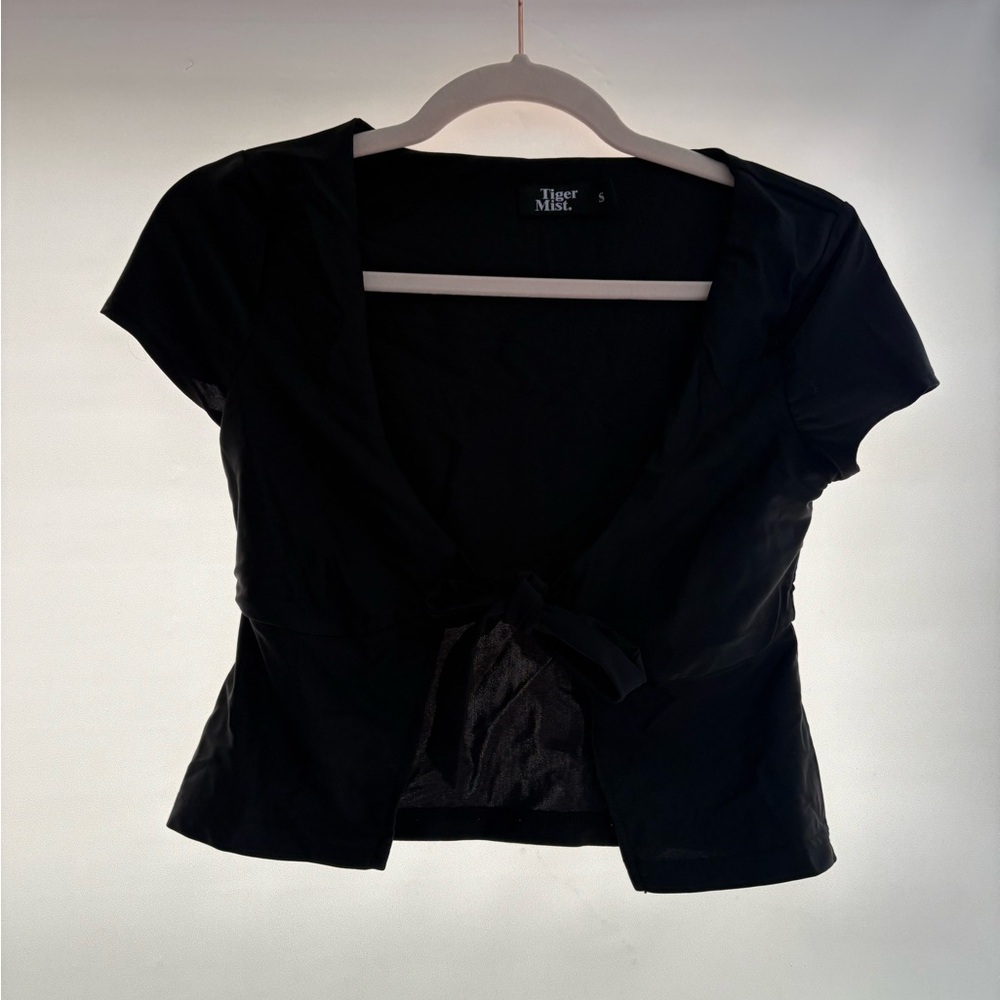 Tiger Mist Black Crop Top